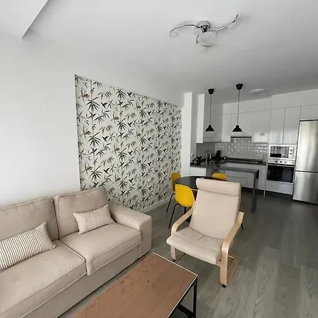 Seafront Apartment *