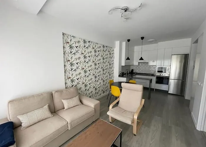 Seafront Apartment *