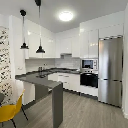 Seafront Apartment *
